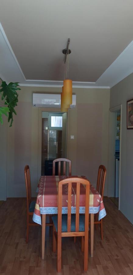 גיינסדיאס Ildi Apartman מראה חיצוני תמונה